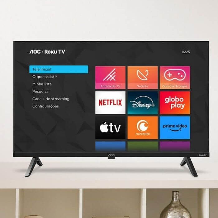 imagem-smart-tv-aoc-32-em-uso-quarto-sala